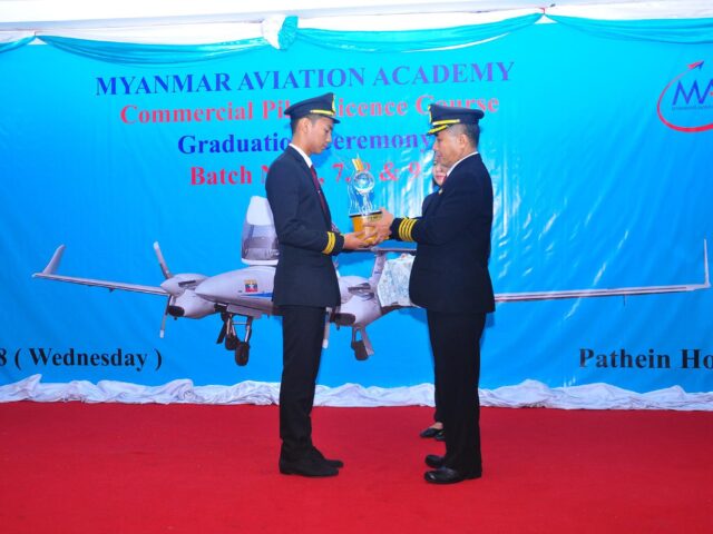 Celebration of Commercial Pilot Training Courses No.6, 7, 8 and 9 Graduation