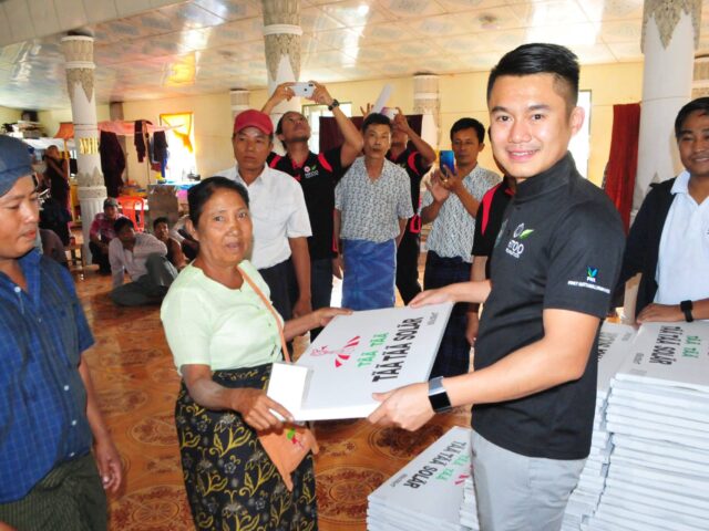 Solar plates have been donated to the fire victims of Chaung Wa Village, Pyapon Township to mark the birthday of HTOO Group of Companies General Manager U Pyae Phyo Tay Za