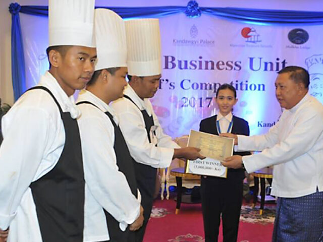 Kandawgyi Palace Chefs won HTOO Hotel Group’s Chef Competition 2017